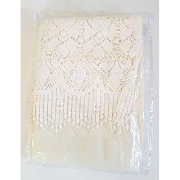 Vintage Crochet Lace Ivory / Off White Window Valance with Two Panels Set - Picture 2 of 14
